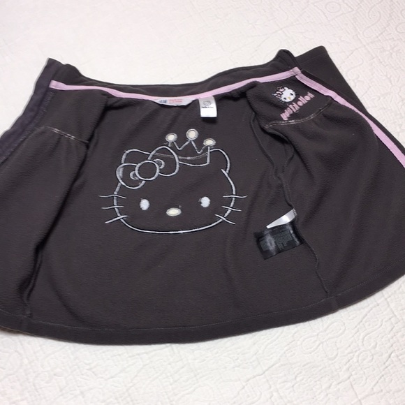 18m (3/$20) Hello Kitty Fleece Jacket - Picture 9 of 16